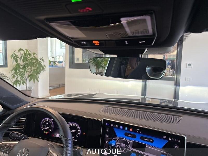 Volkswagen Tiguan III 2024 2.0 tdi R-Line 150cv dsg