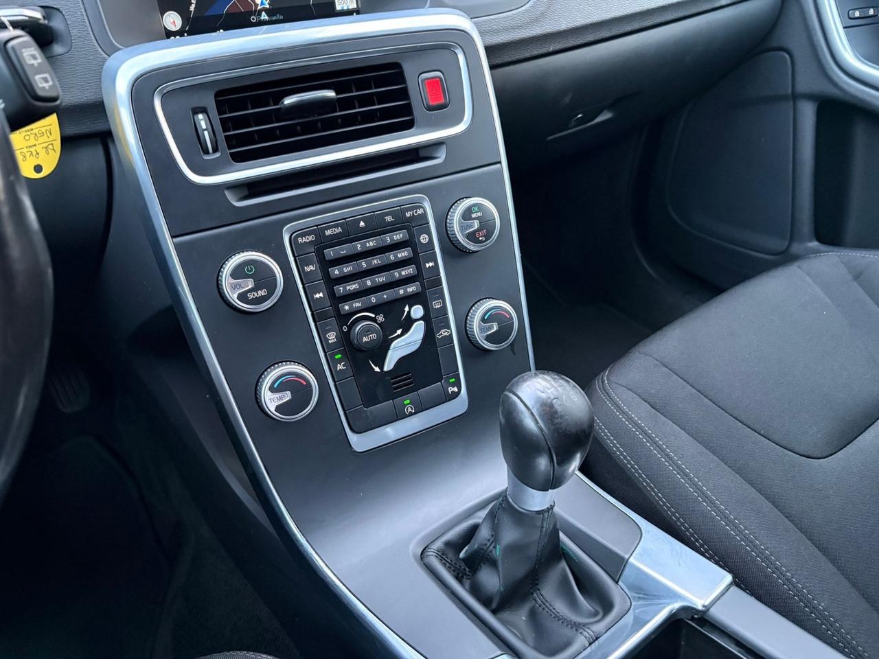 Volvo V60 D2 1.6 Kinetic
