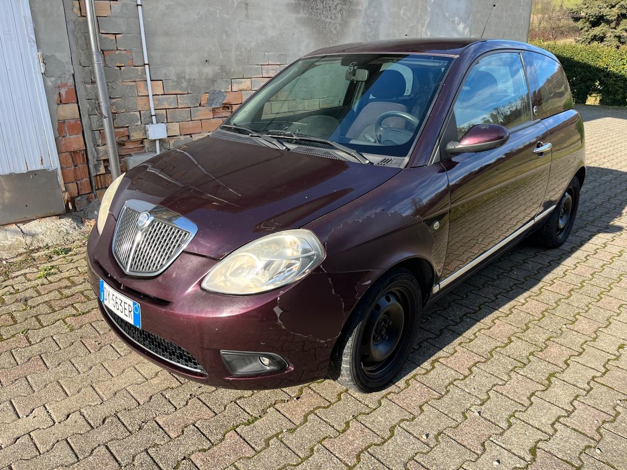 Lancia Ypsilon 1.4 Argento Ecochic GPL