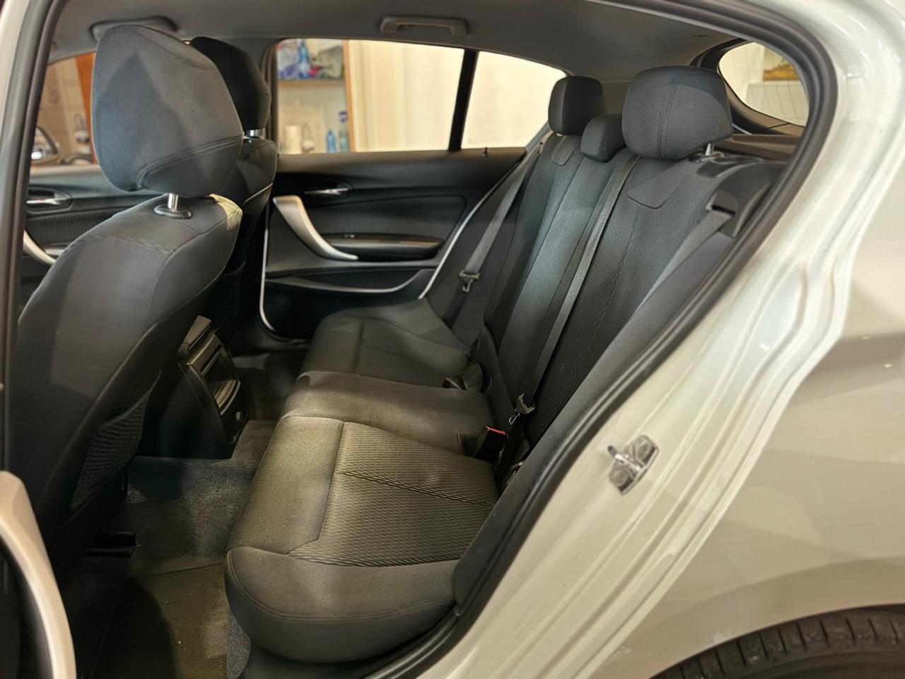 Bmw 116 116d 5p. Sport