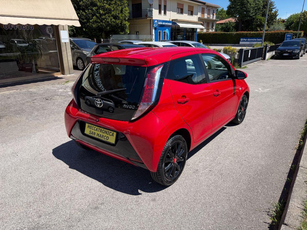 TOYOTA - Aygo - 1.0 VVT-i 69 CV 5 porte x-play