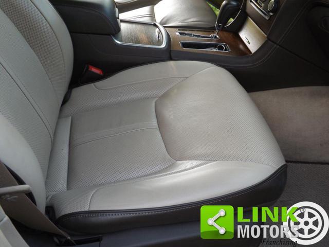 LANCIA Thema 3.0 V6 Multijet II 239 CV Executive ben tenuta