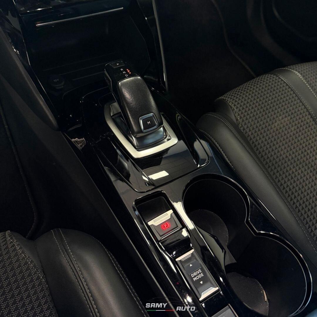 Peugeot 2008 PureTech 130 S&S GT Line