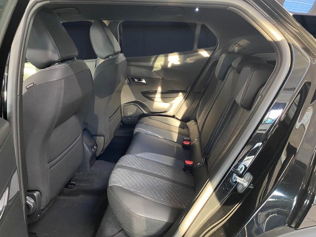 Peugeot 2008 1.2 PureTech Allure EAT8 - PROMO