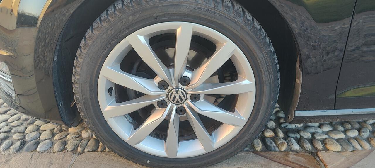 Volkswagen Golf 1.6 TDI 5p. Highline BlueMotion Technology