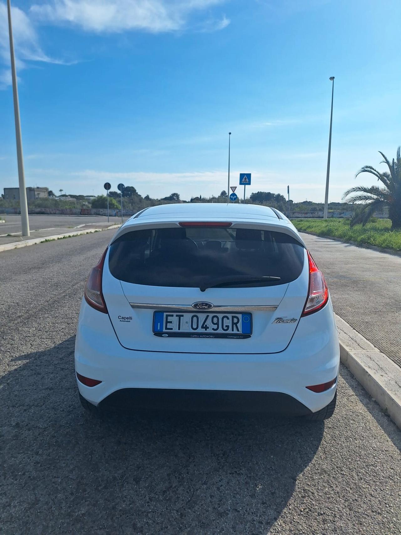 Ford Fiesta 1.5 TDCi 75CV 5P. Titanium 2014