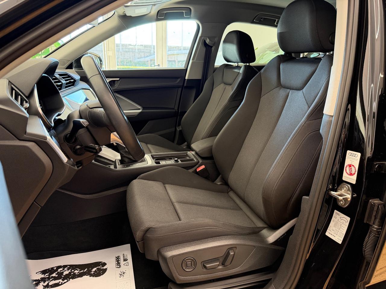 Audi Q3 35 TDI - SPORTBACK S-LINE EDITION