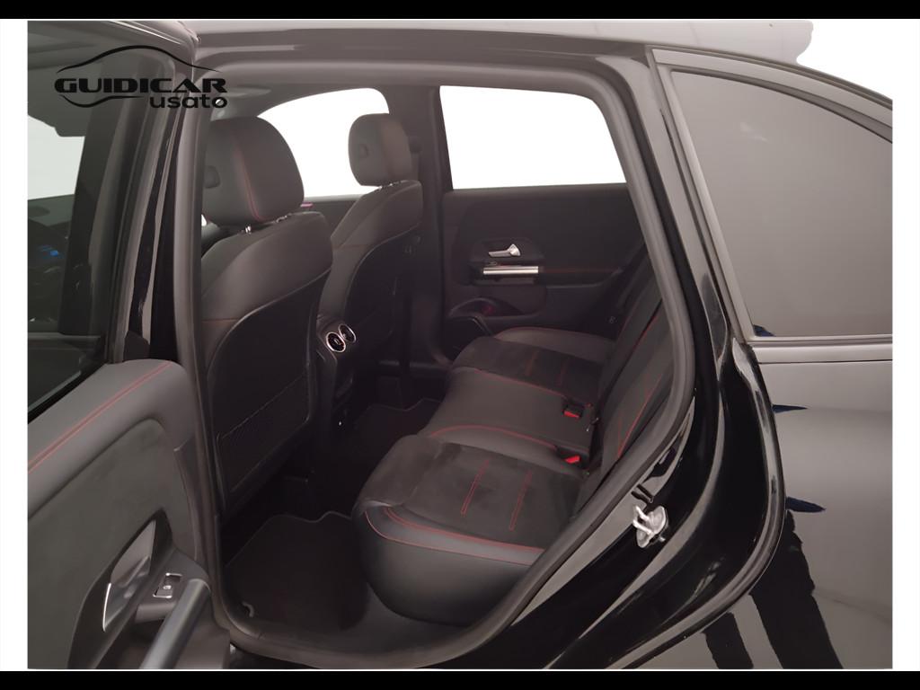 Mercedes-Benz Classe B - W247 2023 - B 180 d AMG Line Advanced Plus auto