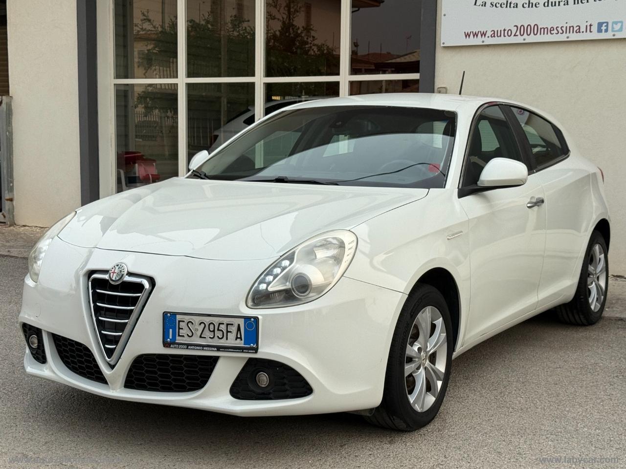 ALFA ROMEO Giulietta 1.6 JTDm-2 105 CV Distinctive