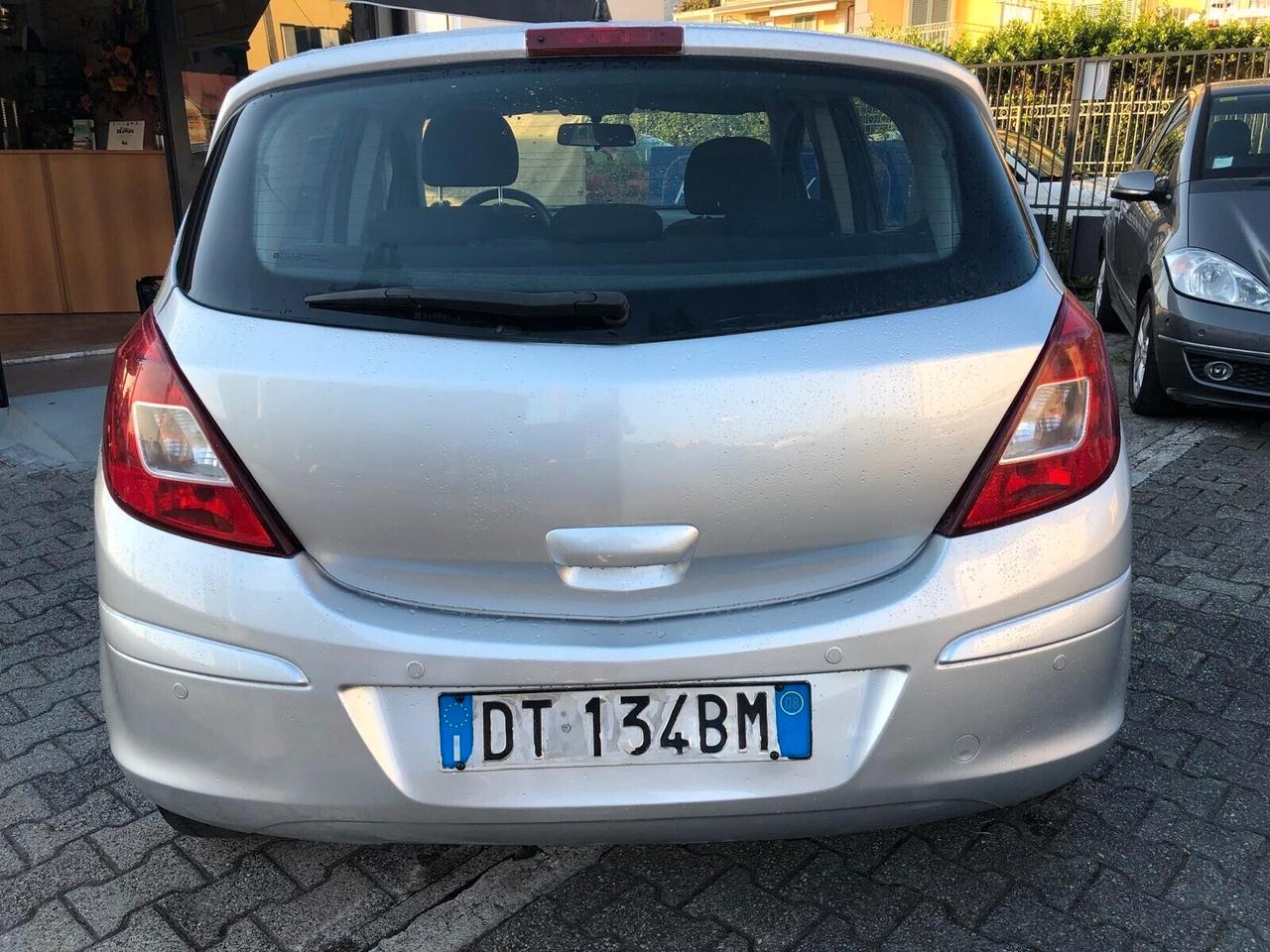 Opel Corsa 1.3 CDTI 75CV ecoFLEX OMOLOGATA EURO 4 SENZA FILTRO ANTIPARTICOLATO!!!5 porte UNICO PROPRIETARIO CON SOLO 24.497 KM GARANZIA EUROPEA DELLA CONFORMGEST X 12 MESI RINNOVABILE FINO A 24 MESI!!!