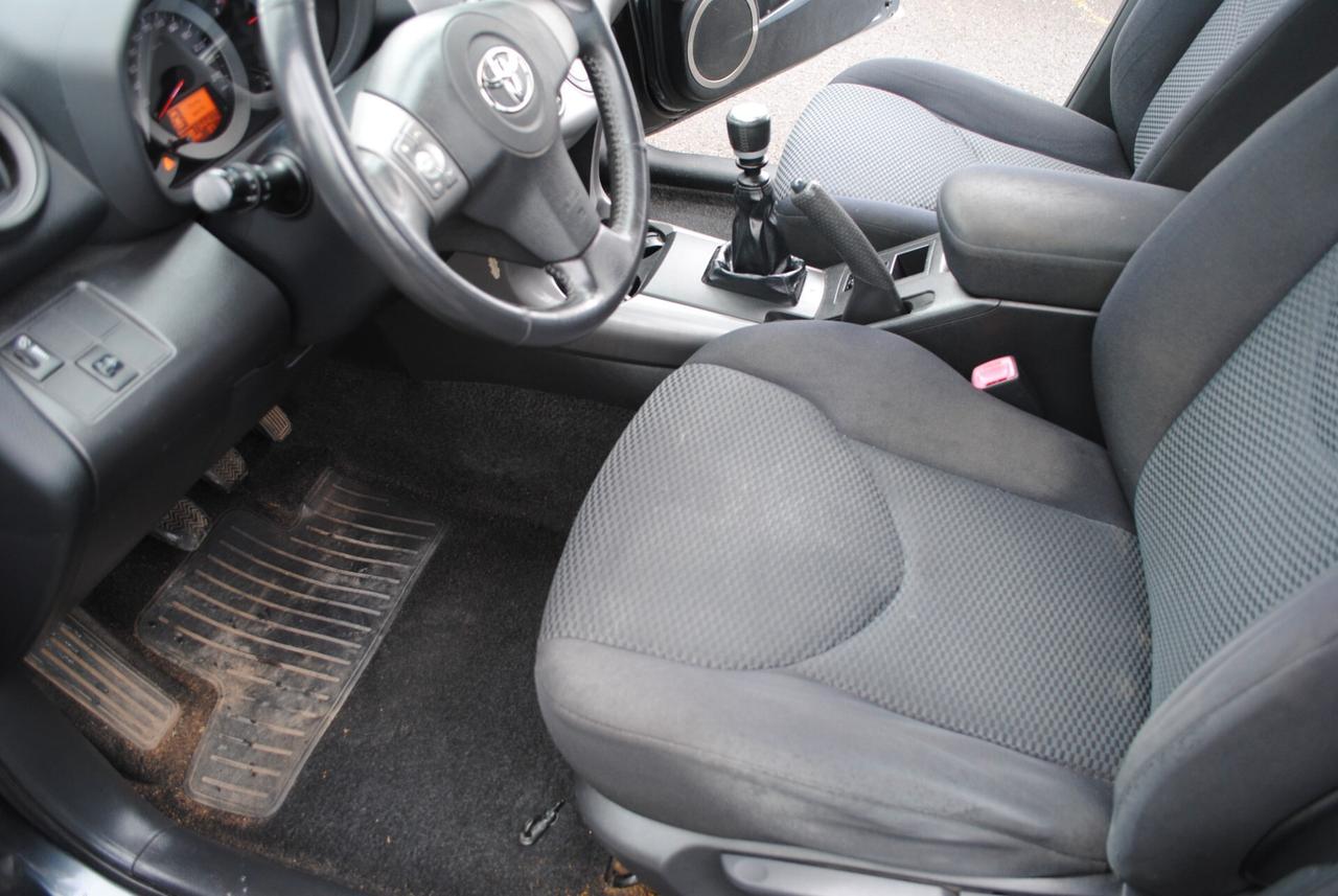 TOYOTA RAV 4 2.2 D-4D 136 CV