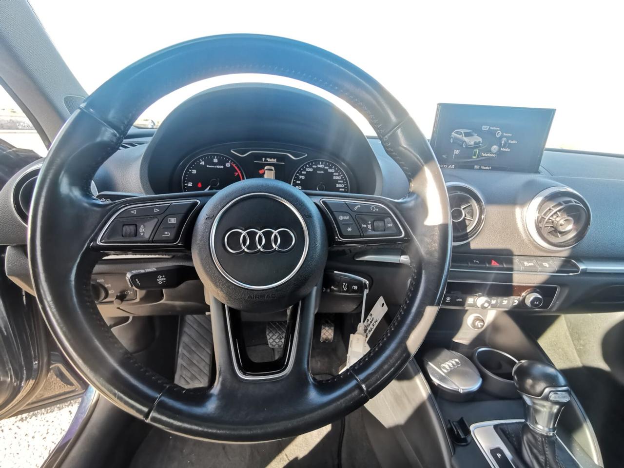 Audi A3 SPB 1.4 TFSI S tronic g-tron 2016