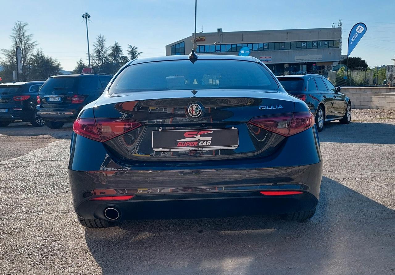 Alfa Romeo Giulia 2.2 Turbodiesel 150 CV AT8 Super