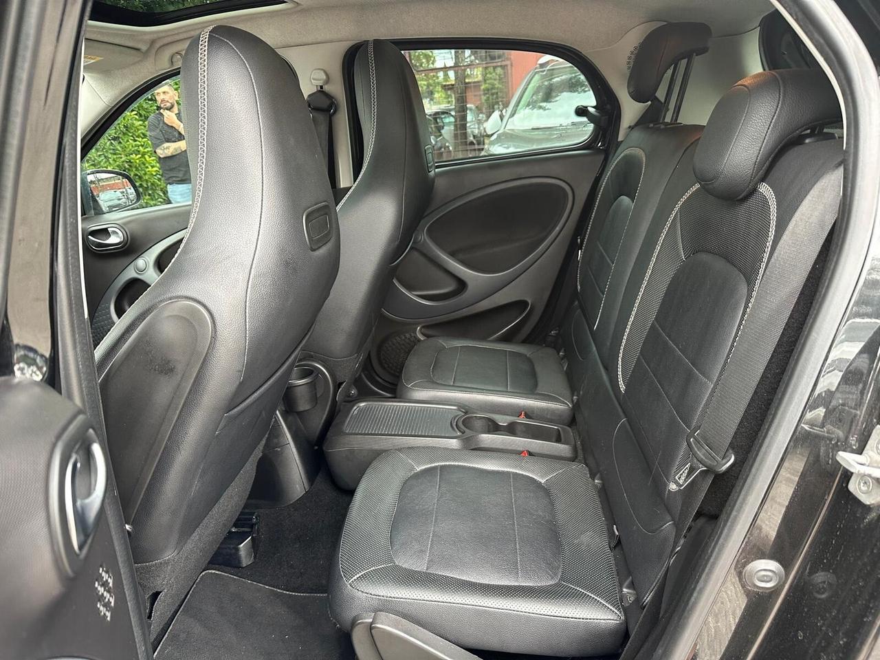 Smart ForFour BRABUS 0.9 Turbo twinamic Xclusive *promo*