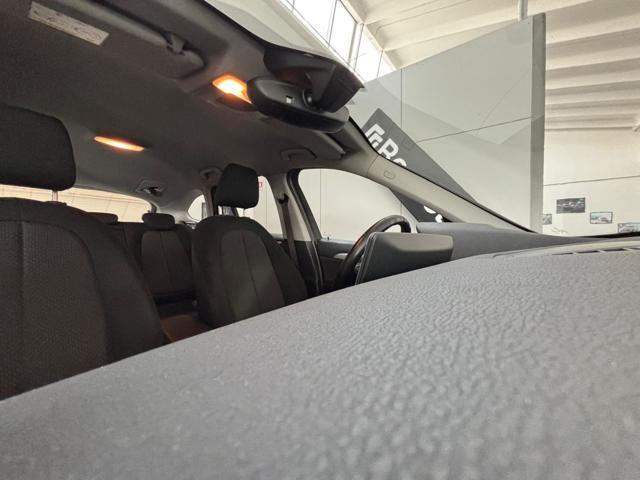 BMW X1 xDrive25e Adv. Plug-In 4x4