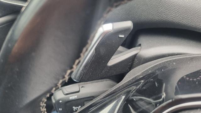 PEUGEOT 3008 BlueHDi 130 S&S aut Allure Pack