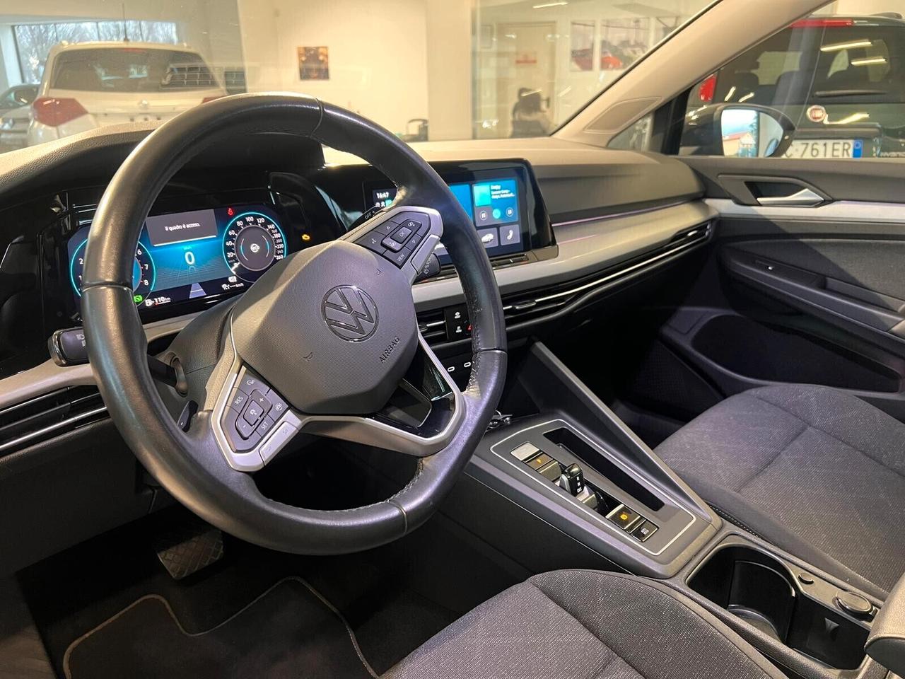 Volkswagen Golf 1.0 TSI EVO Life DSG