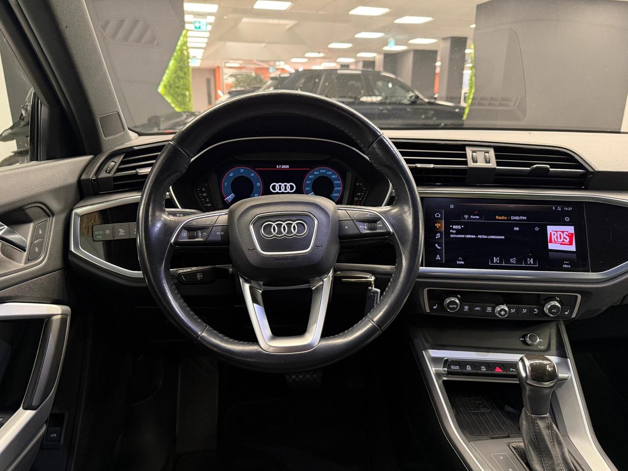 Audi Q3 35 TDI S tronic Business