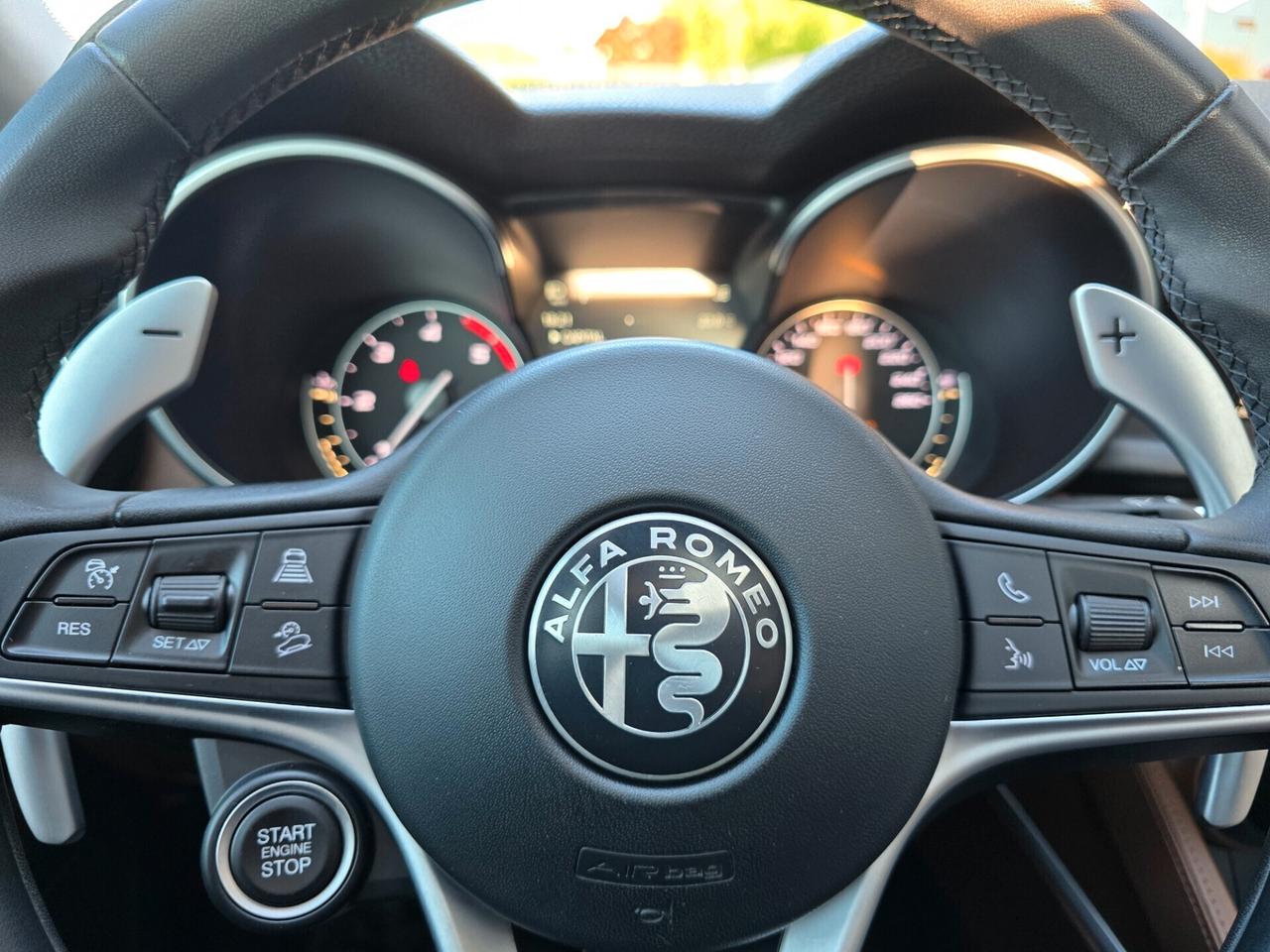 Alfa R. Stelvio 2.2 Turbodiesel 210 CV AT8 Q4 Super