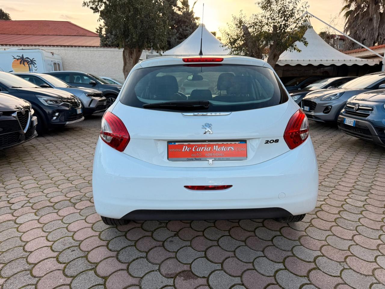 Peugeot 208 1.4 HDi 68CV Allure - 2013