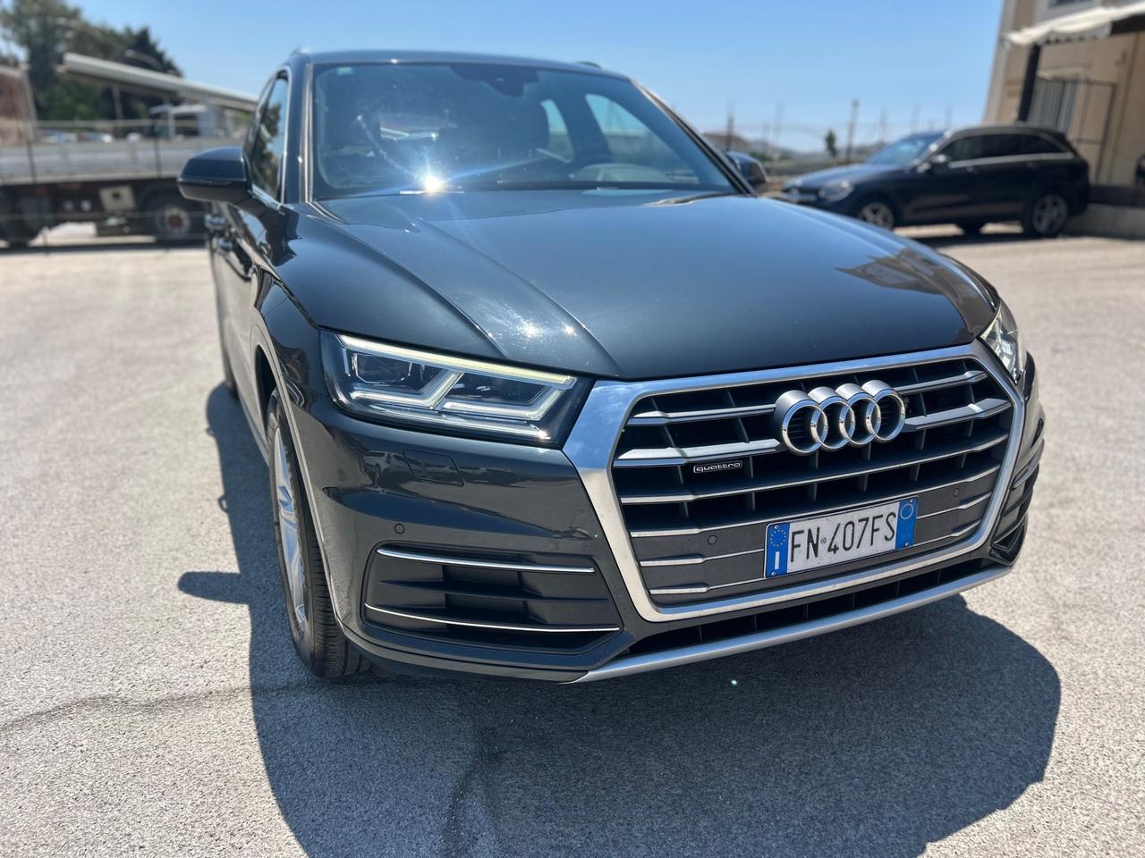 Audi Q5 2.0 TDI 190 CV quattro S tronic Business Sport