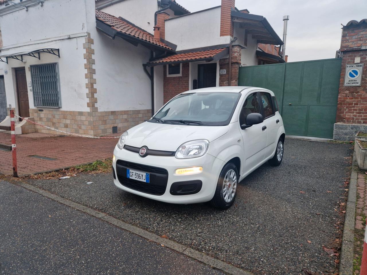 Fiat Panda Hybrid 1.0 70CV "44.200 km" 5 posti, Clima, Ruota