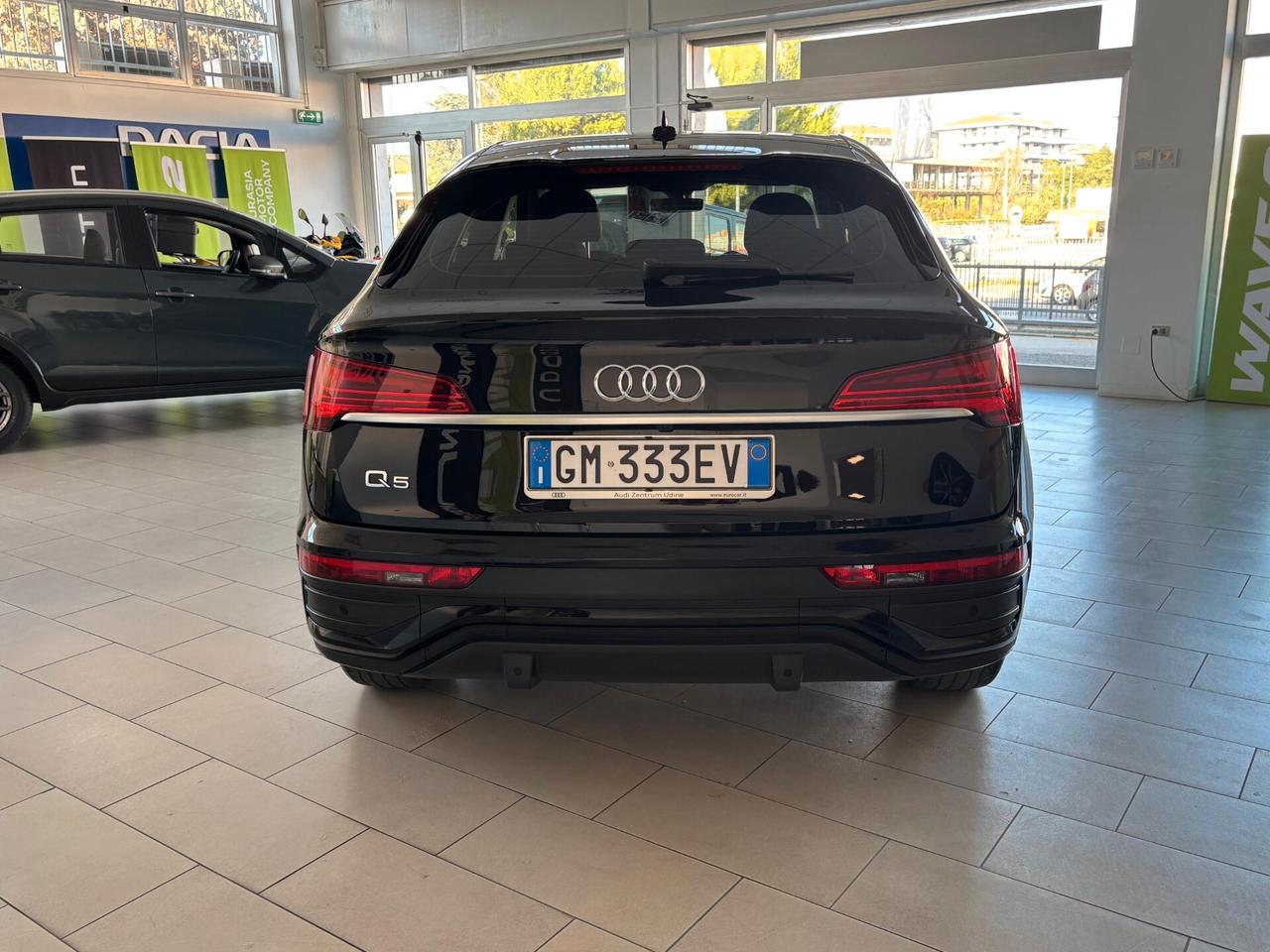 Audi Q5 35 TDI S tronic Business Advanced