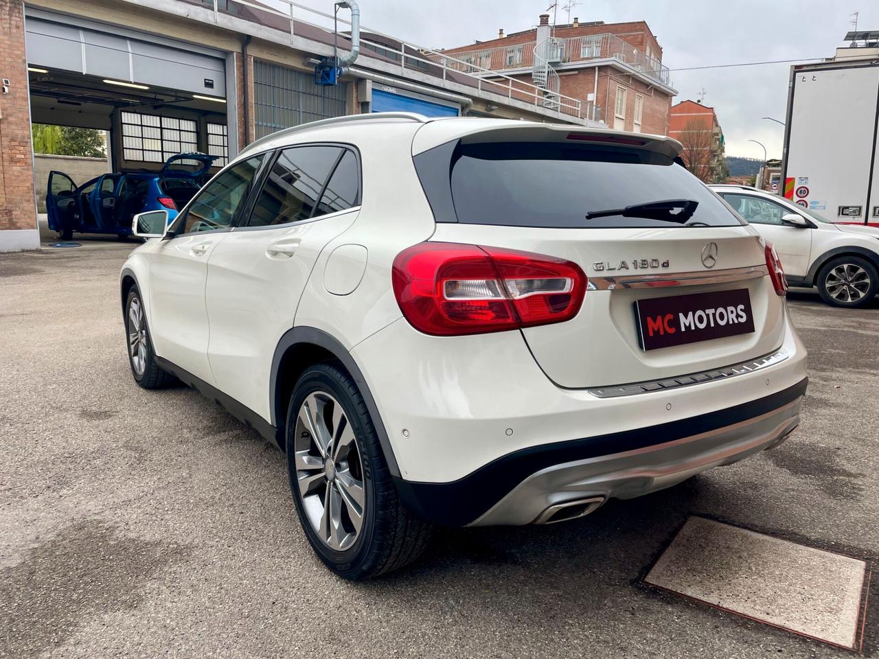 Mercedes-benz GLA 180 d Automatica- TUTTA TAGLIANDATA CON FATTURE