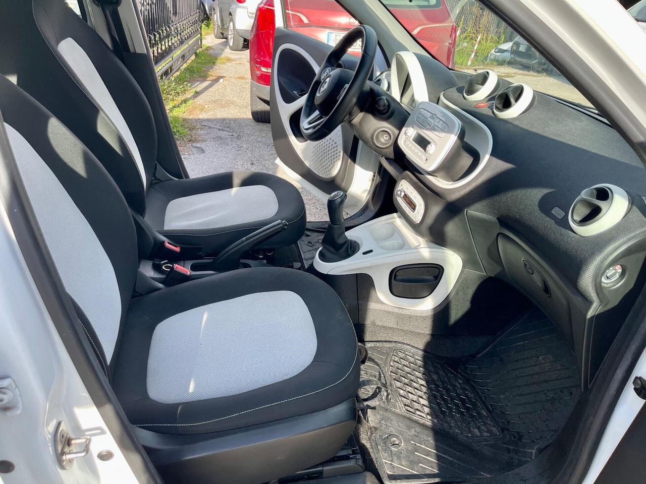 Smart ForFour 453