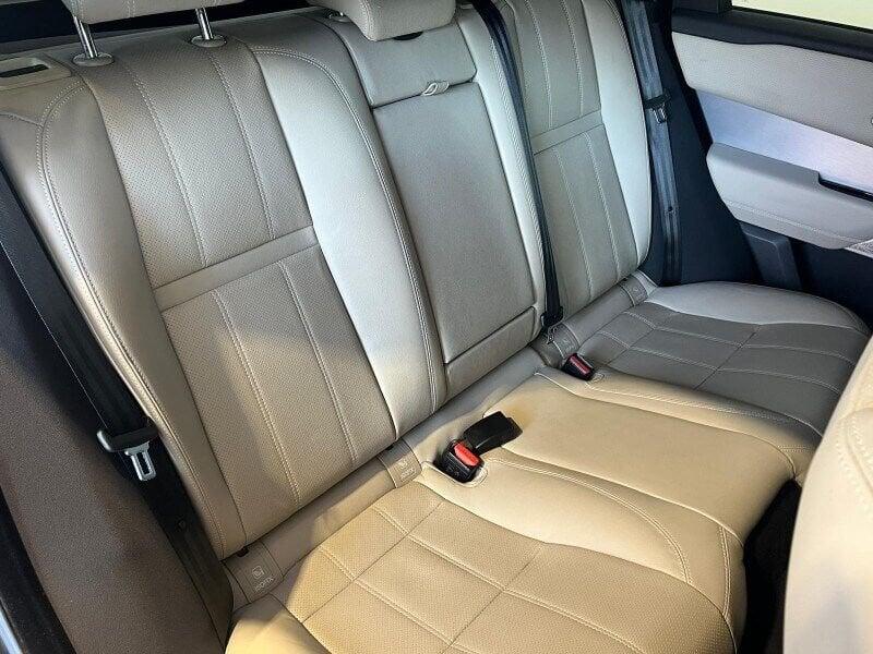 Land Rover Range Rover Velar Range Rover Velar 2.0D I4 180 CV R-Dynamic SE
