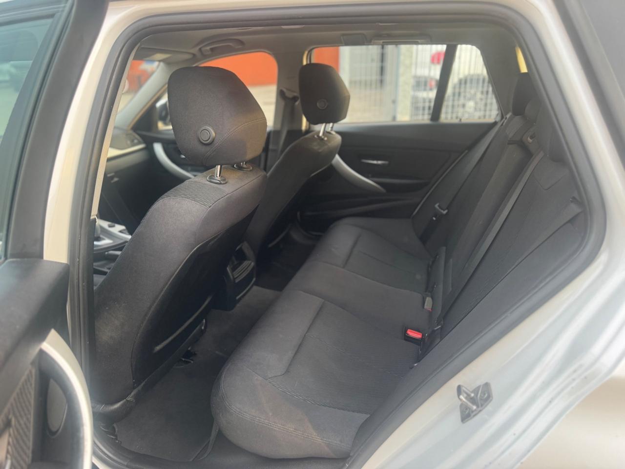 Bmw 318 318d Touring Modern