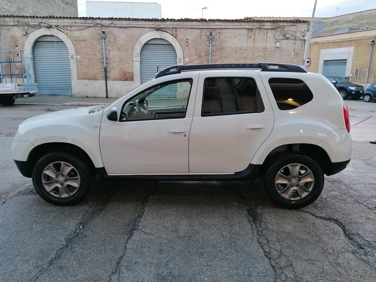 Dacia Duster 1.6 115CV Start&Stop 4x2 GPL Lauréate