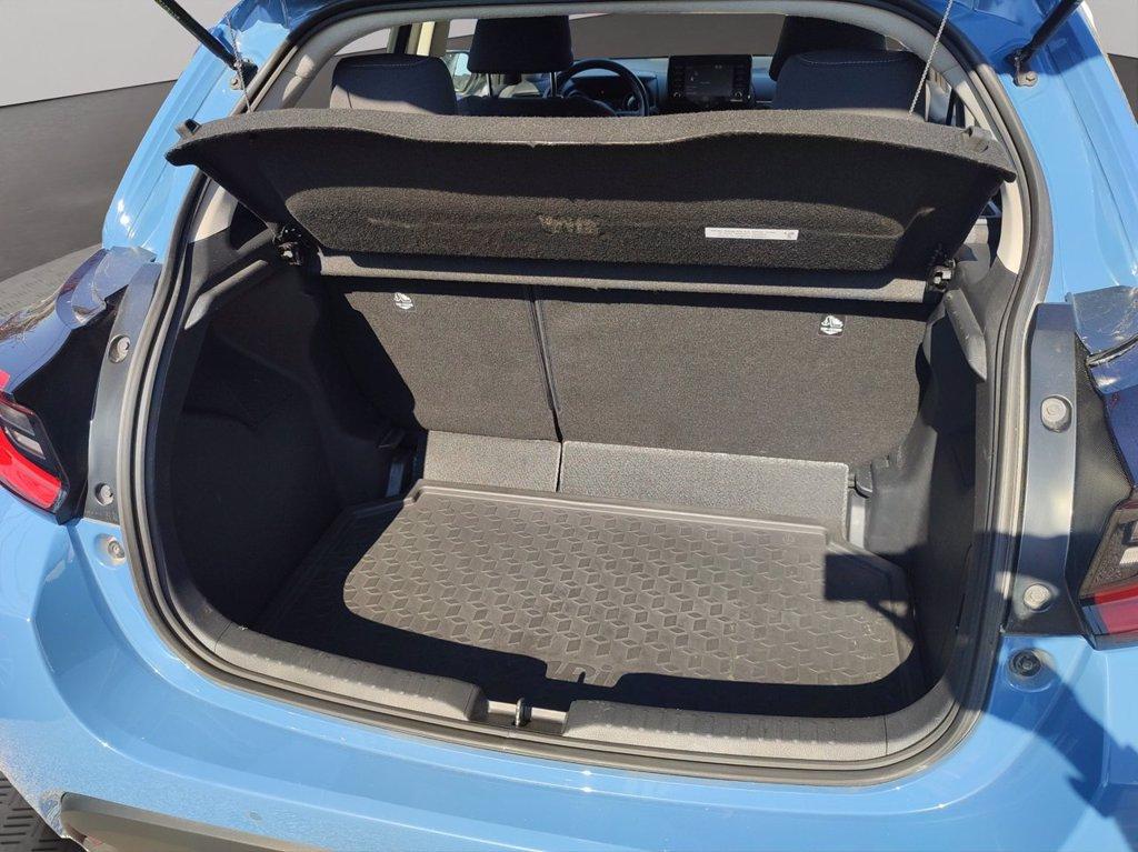 TOYOTA Yaris 1.5h trend del 2021