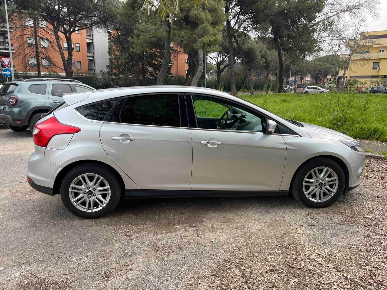 Ford Focus 2.0 TDCi 115 CV Powershift Titanium Automatica Neopatentati