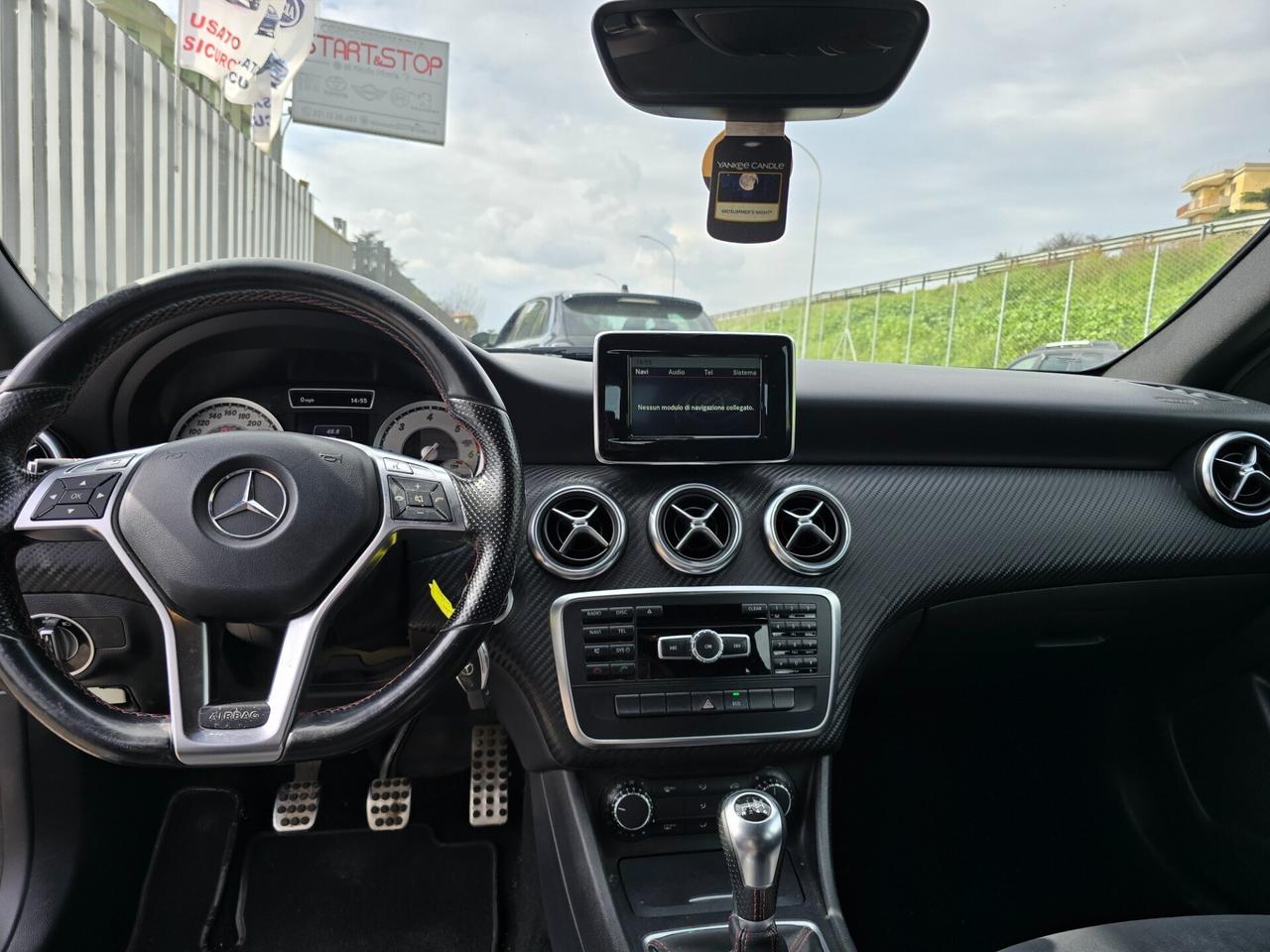 Mercedes-benz A 180 d Premium Amg