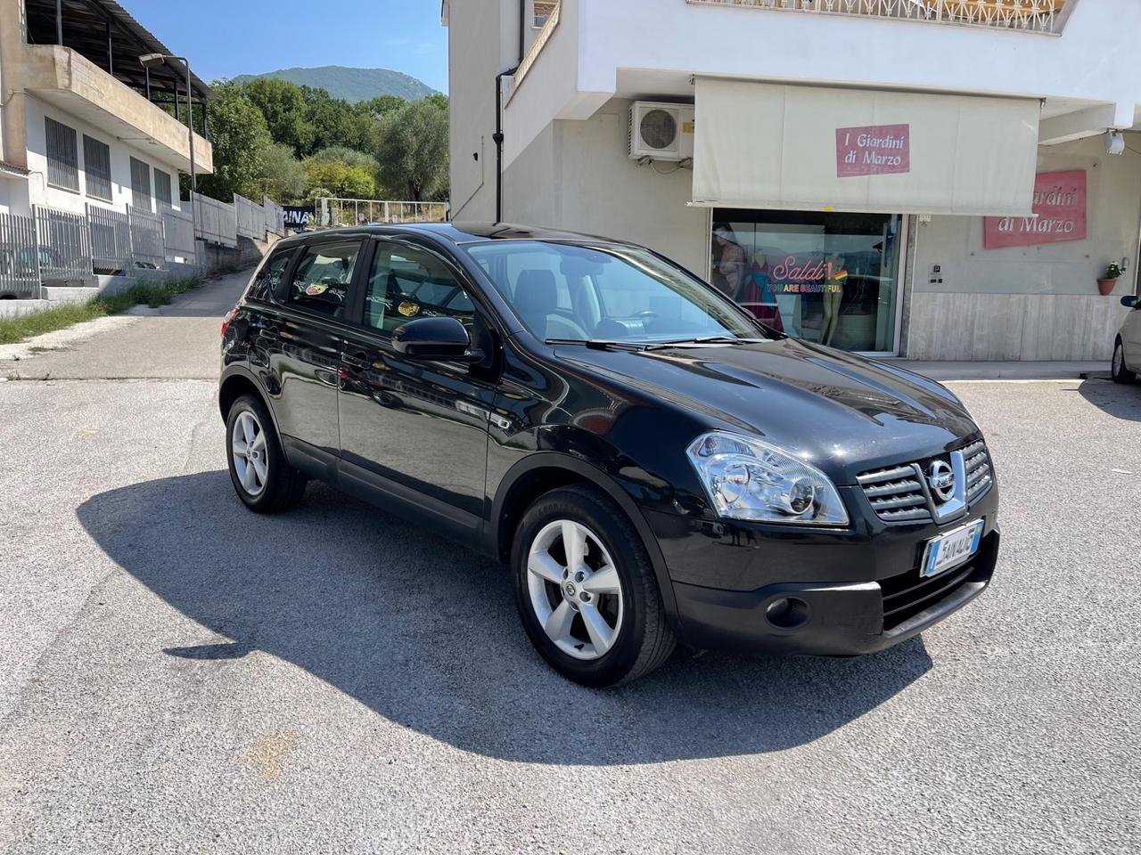 Nissan Qashqai 2.0 dCi DPF 4WD Tekna Garanzia