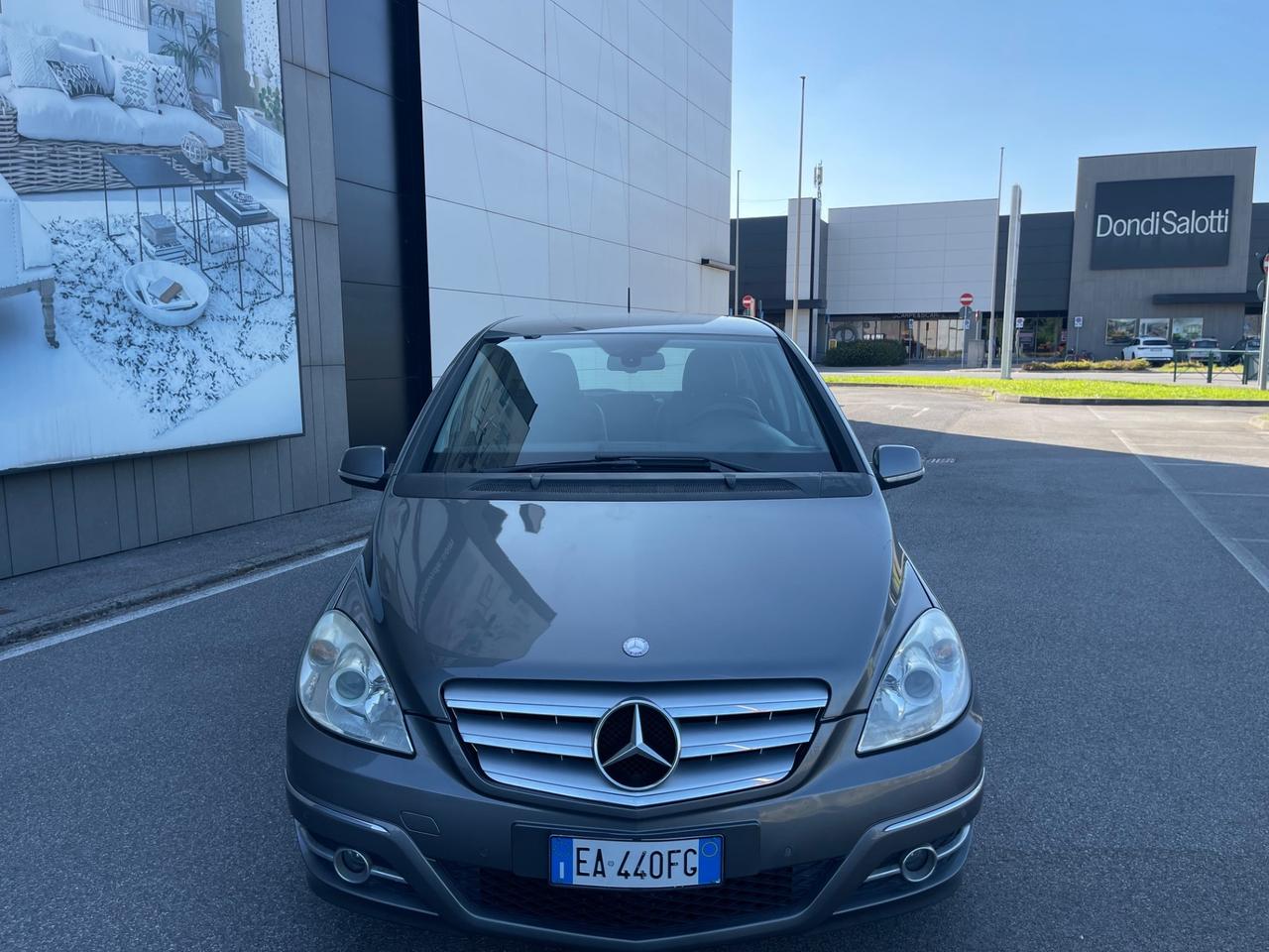 Mercedes-benz B 180 B 180 BlueEFFICIENCY Chrome