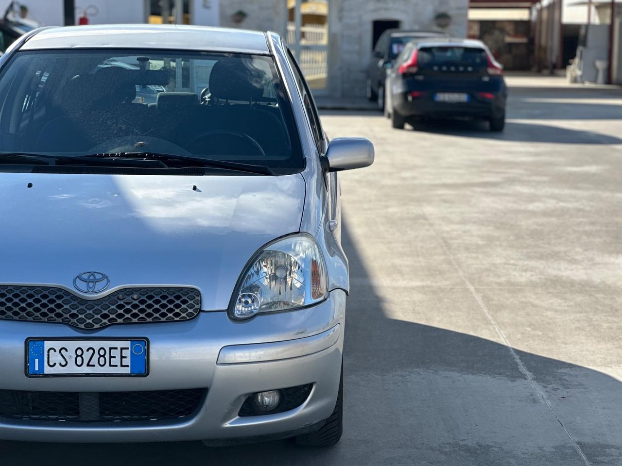 Toyota YARIS 1.0 BENZINA 2005 - SOLO 120 MILA KM
