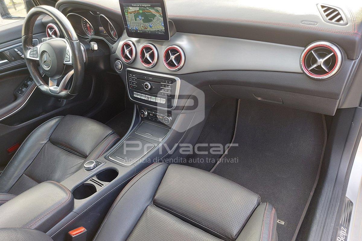 MERCEDES CLA 220 d Automatic Premium