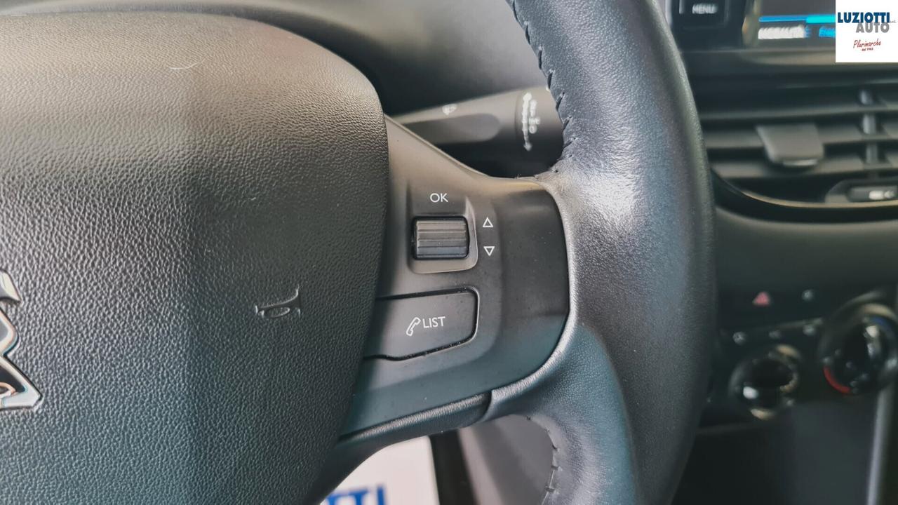 Peugeot 208 1.2 ACTIVE 82CV
