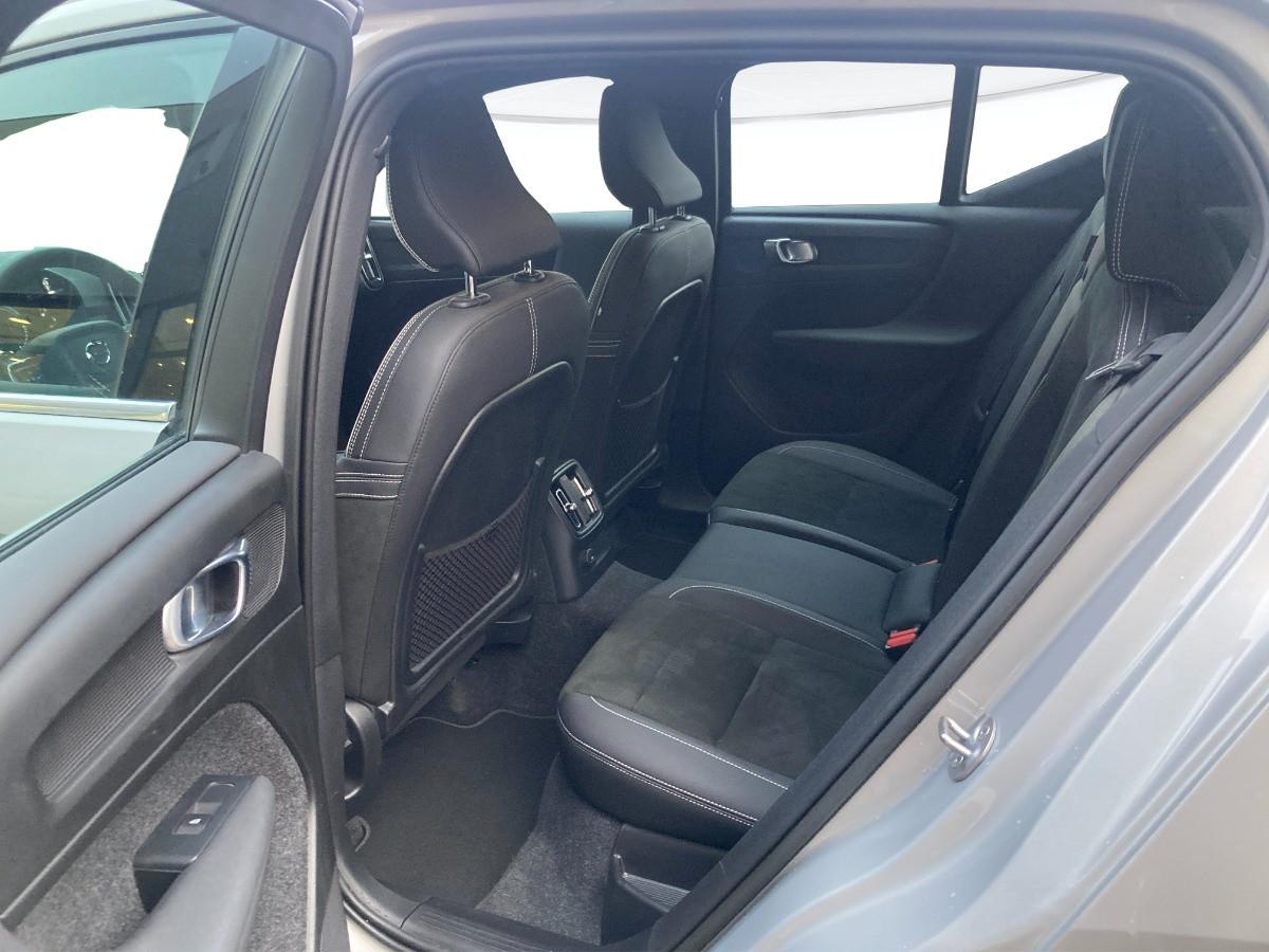 VOLVO XC40 1.5 T4 recharge phev Core auto