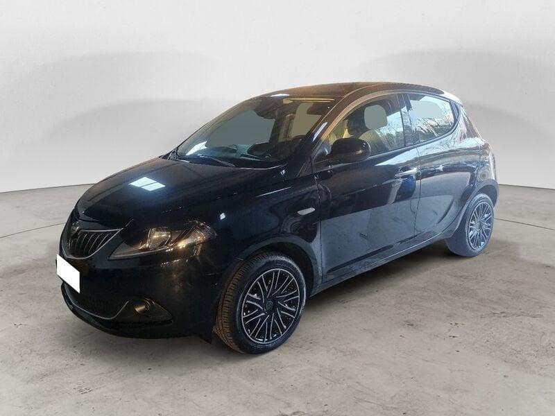 Lancia Ypsilon III 2021 1.0 firefly hybrid Gold s&s 70cv 5p.ti