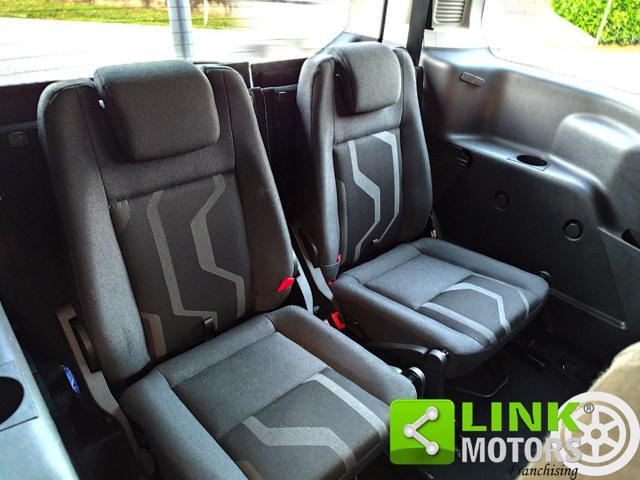 FORD Tourneo Connect 1.5 TDCi 120 CV Titanium GARANZIA INCLUSA