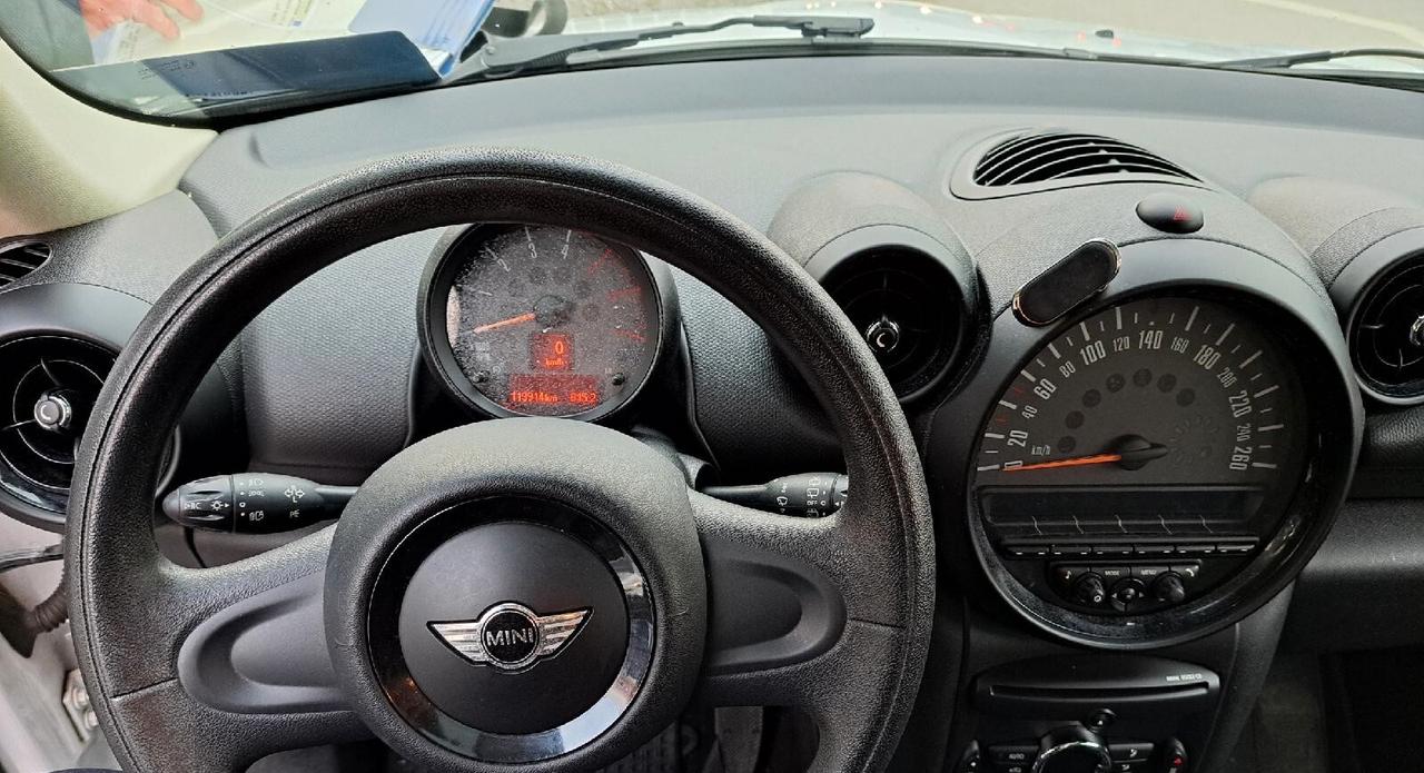 Mini Cooper Countryman 2.0 D Automatica