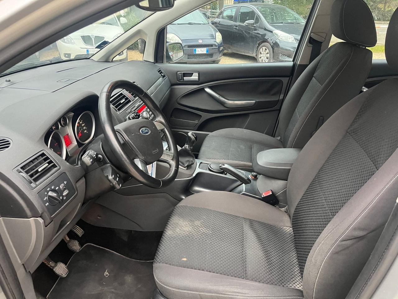 Ford C-Max 1.6 Diesel - Neopatentati