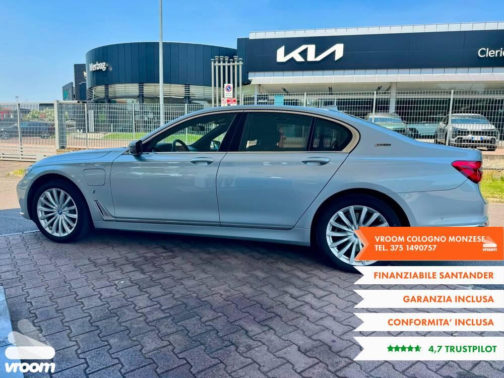 BMW Serie 7 (G11/12) 740e