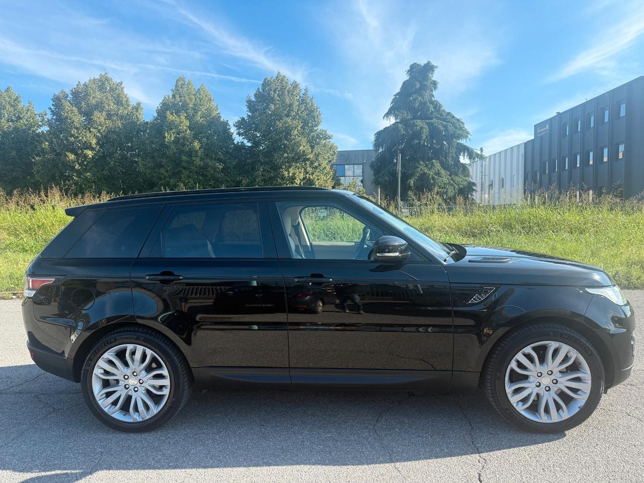 Land Rover Range Sport 3.0 TDV6 HSE Dynamic