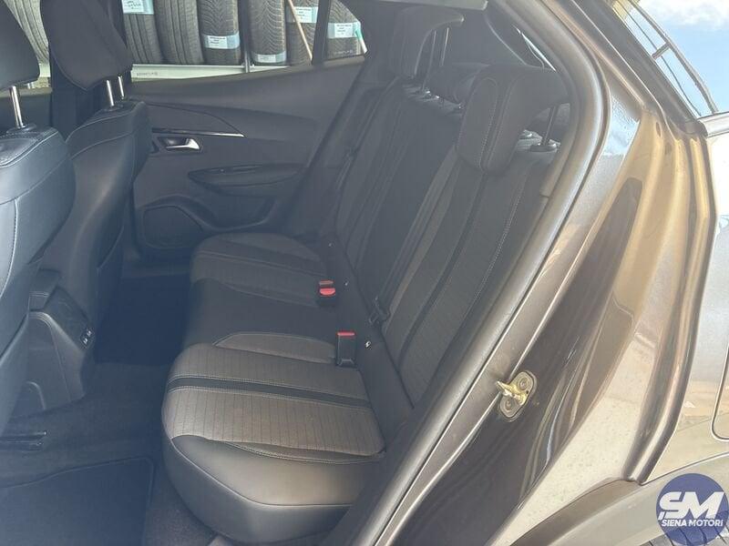 Peugeot 2008 PureTech 130 S&S Allure Pack