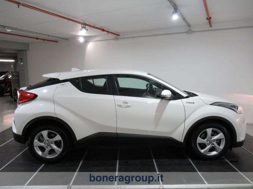 Toyota C-HR 5 Porte 1.8 Hybrid Active 2WD E-CVT