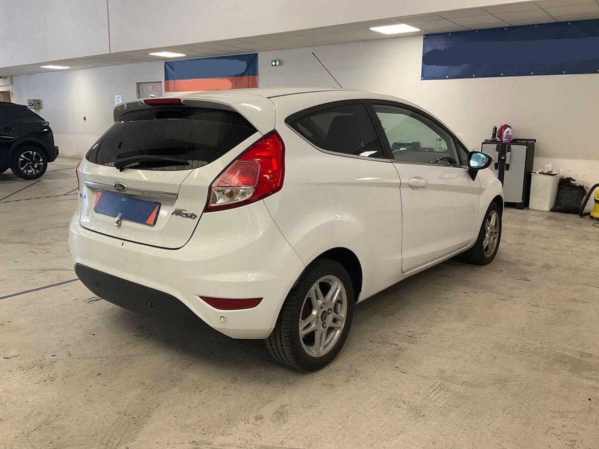 Ford Fiesta 1.0 EcoBoost 100CV Titanium Neopantati